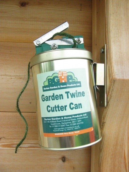 Small Garden Twine Cutter